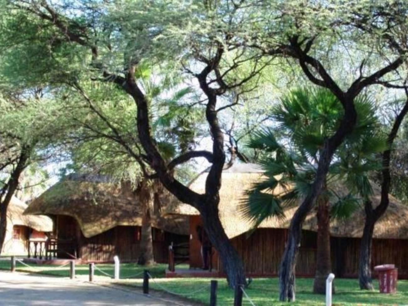 Ombinda Country Lodge Outjo Exterior foto