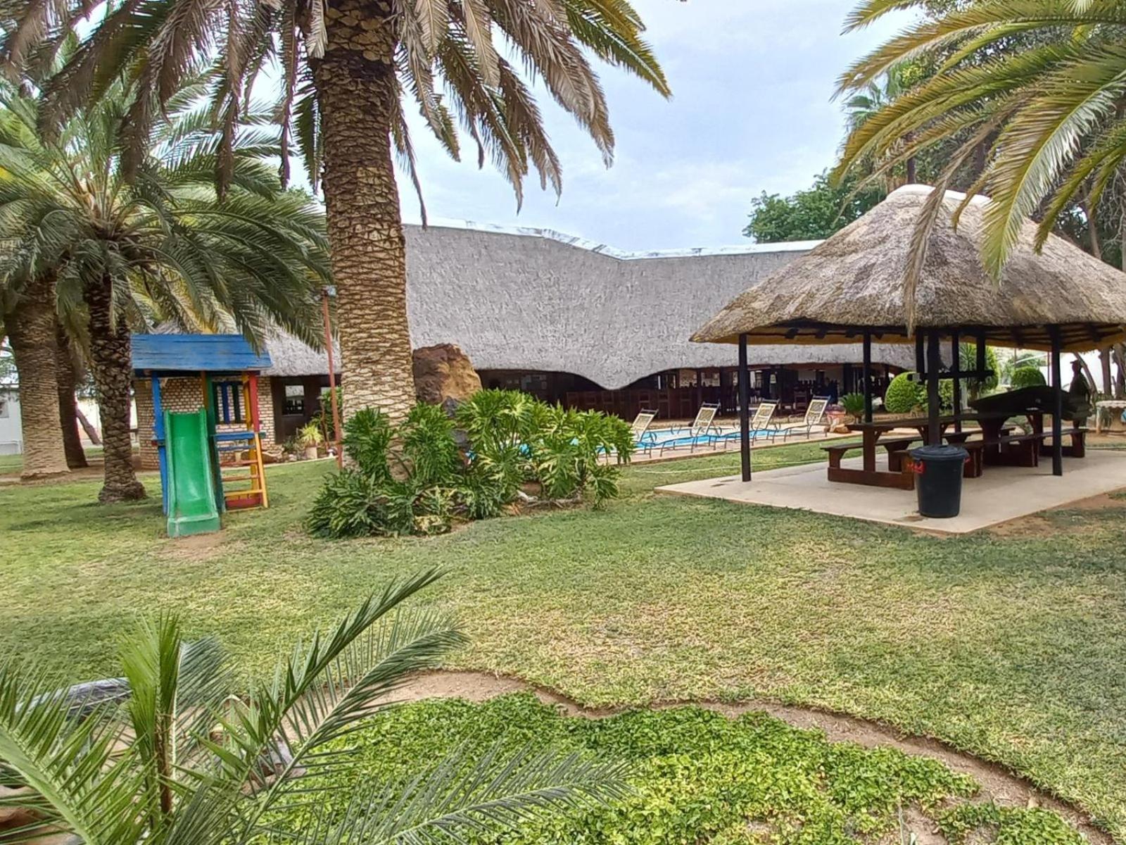 Ombinda Country Lodge Outjo Exterior foto